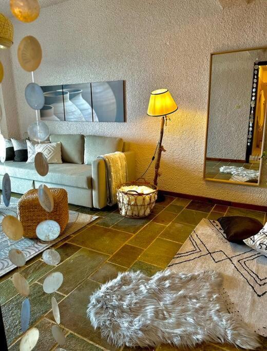 Seaterra Boutique Suite 칼라모스 외부 사진