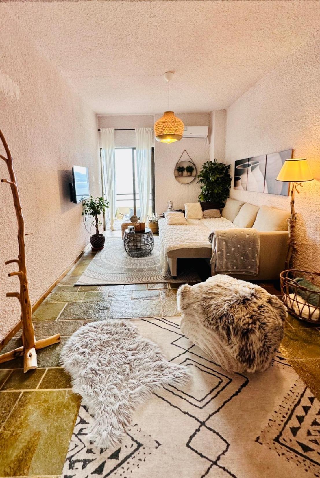 Seaterra Boutique Suite 칼라모스 외부 사진